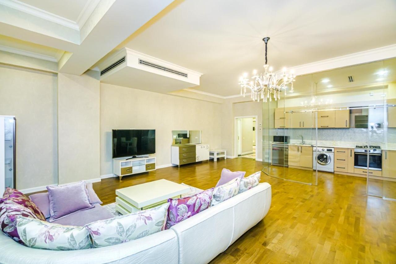 Luxary Apartment Hillton