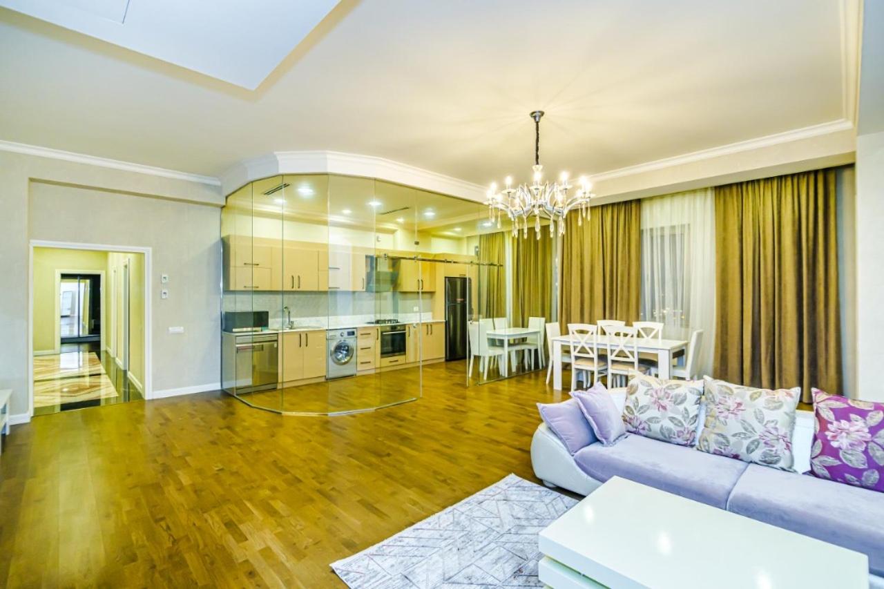Luxary Apartment Hillton