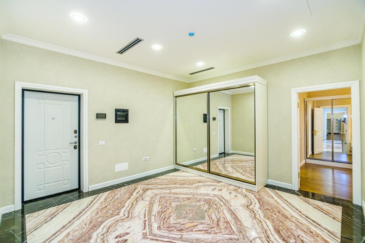 Luxary Apartment Hillton