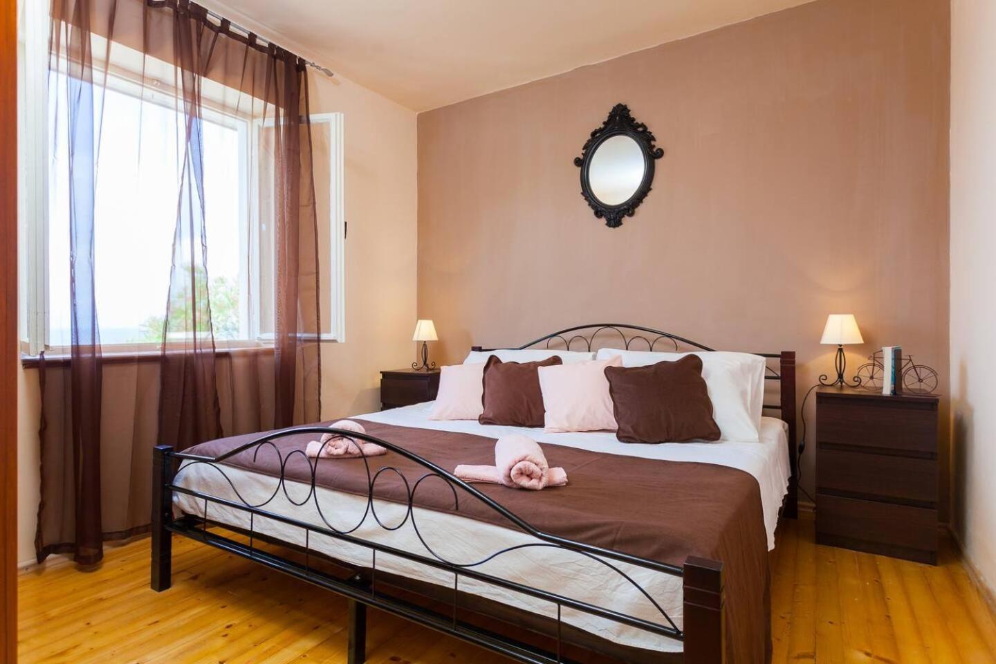 House Frankica