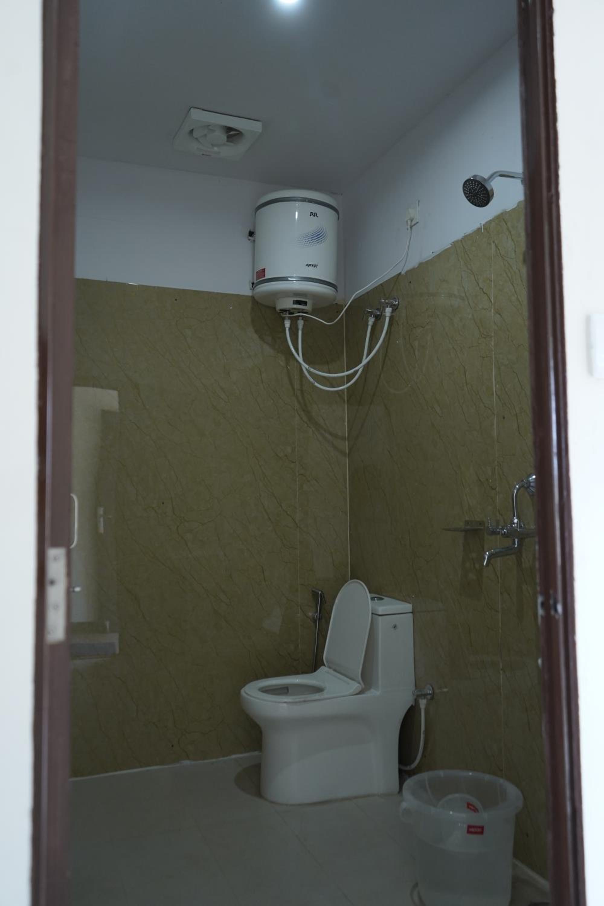 Photo 16