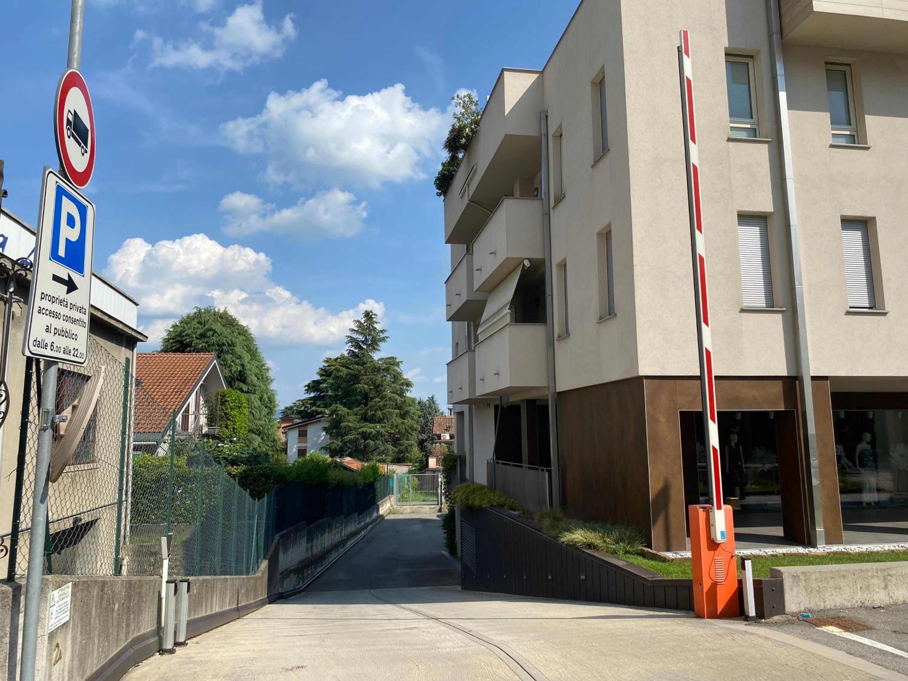 NEW Residenza le Essenze - i 7 Laghi view 3