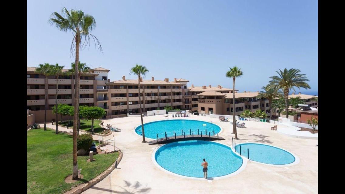 Beautiful Paraiso 1
