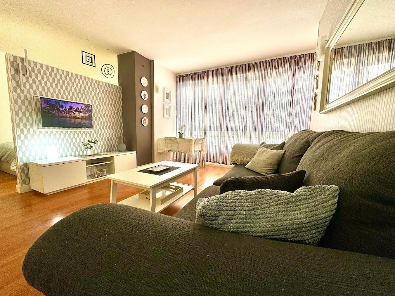 Lujan Suite Playa Las Canteras