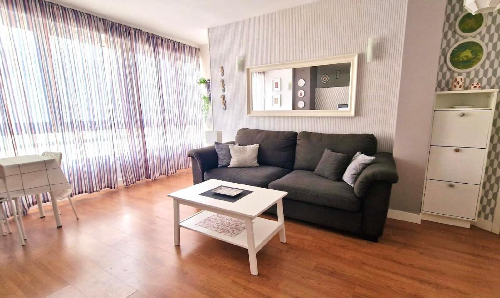 Lujan Suite Playa Las Canteras