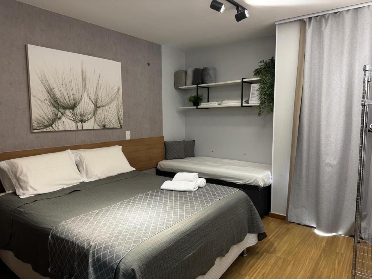 Life Resort beira lago próx a esplanada