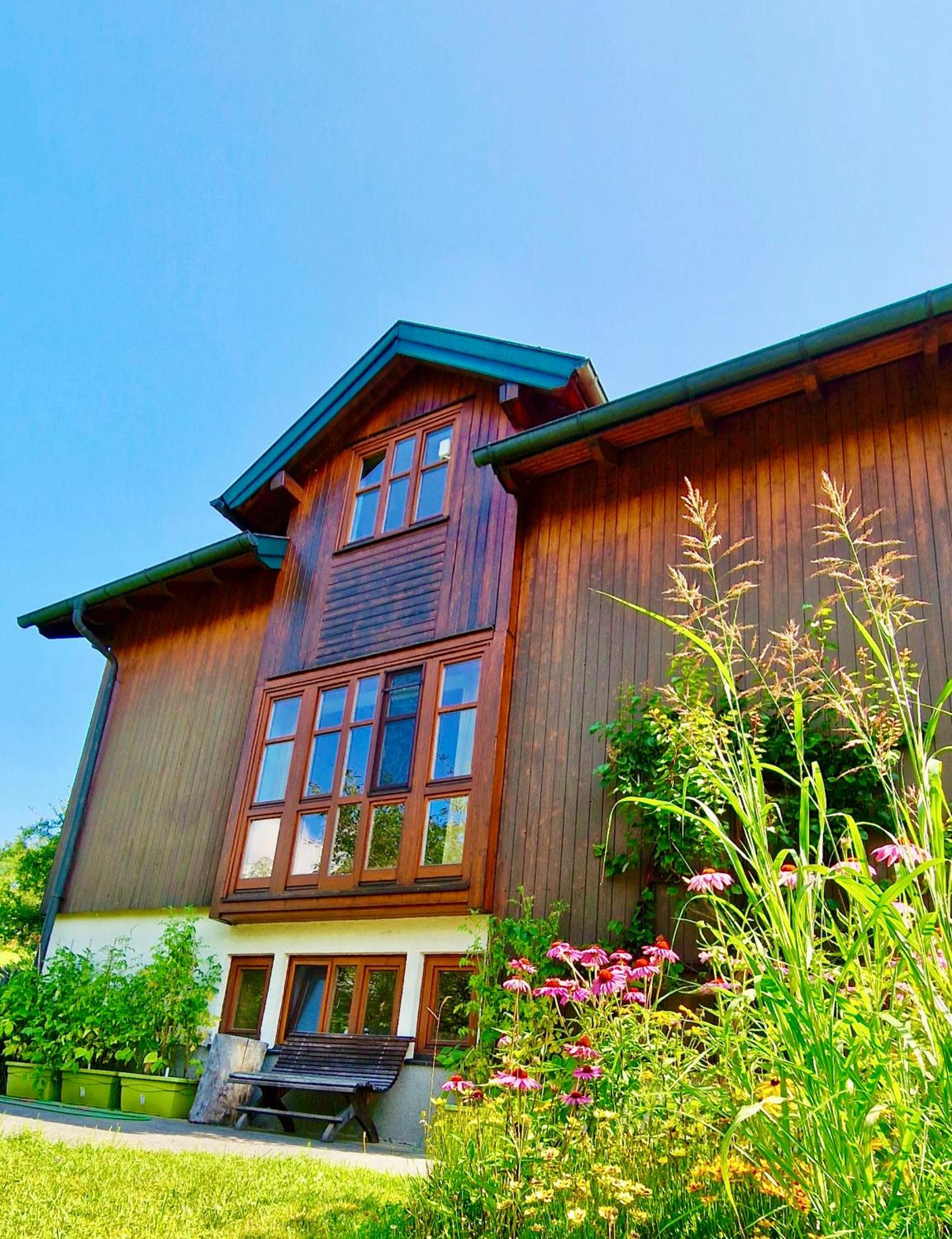 Apartment mit eigenem Garten in traumhafter Lage