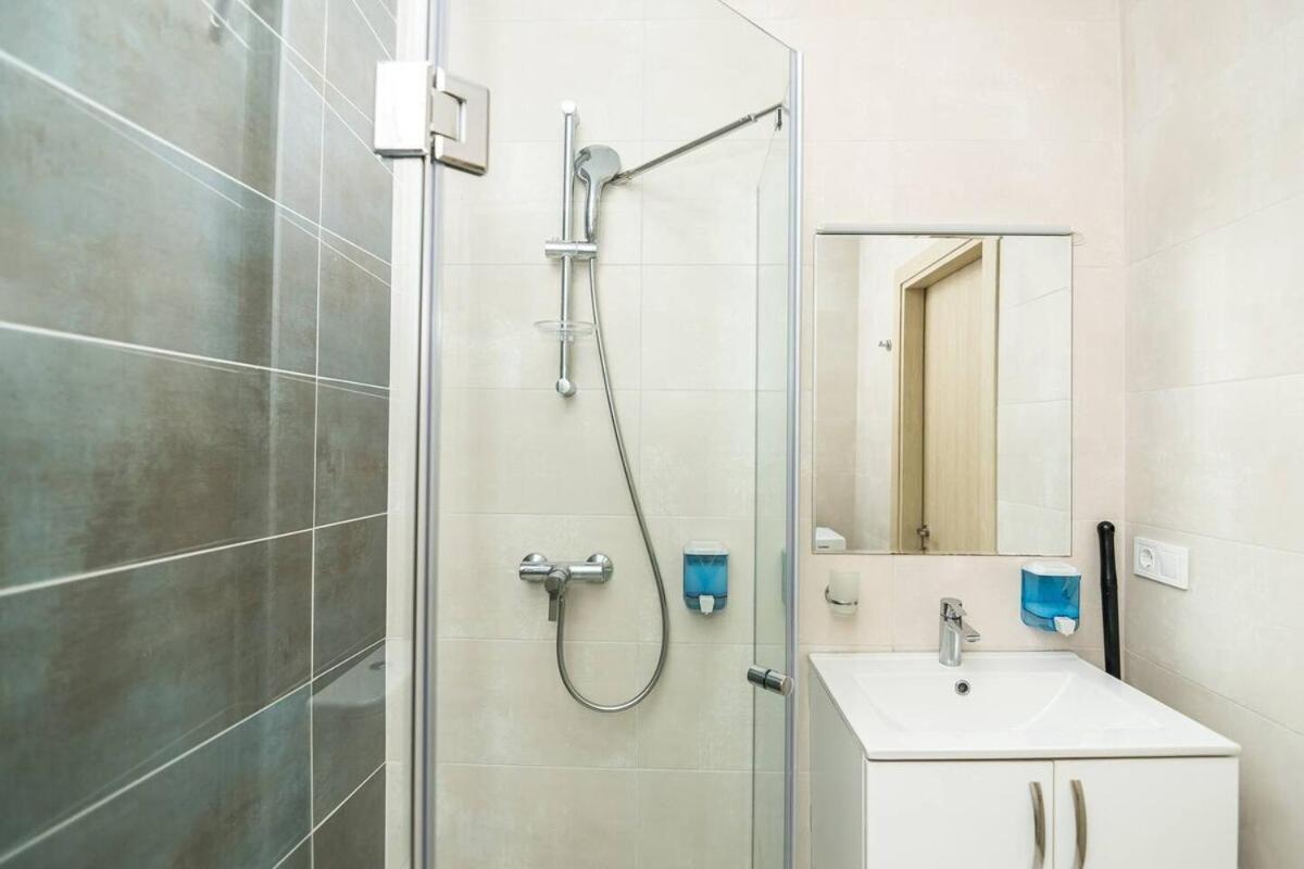 ROION Batumi Sea Pool View Haven F 1205
