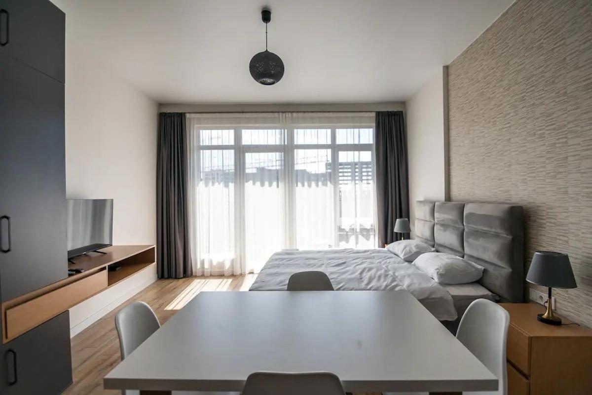 ROION Batumi Sea Pool View Haven F 1205