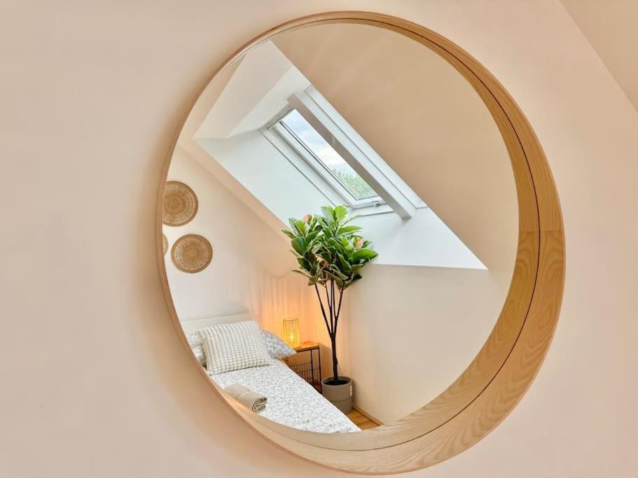Rooftop Apartment with Balcony & Free Parking