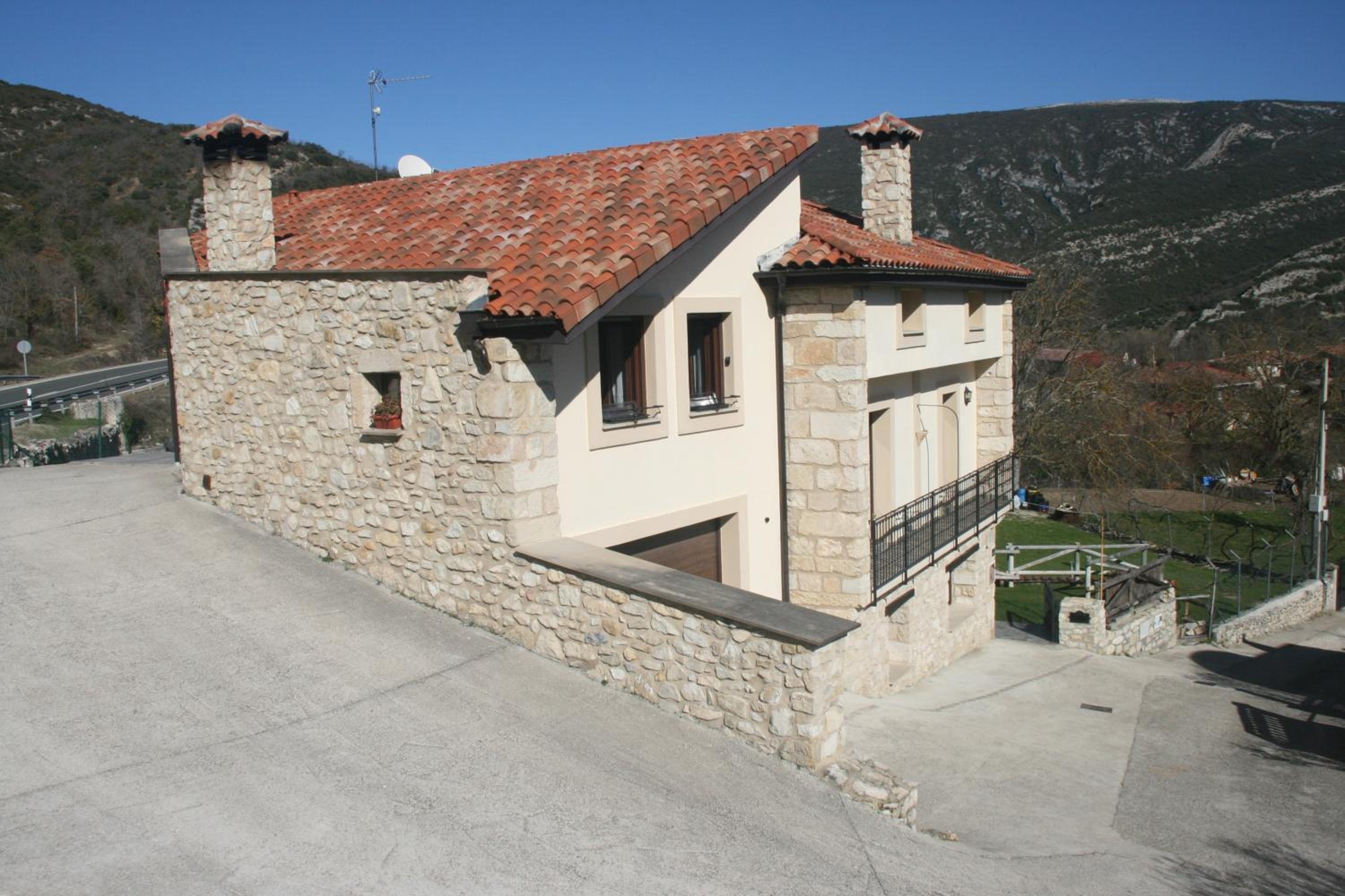 Spacious House in Merindad de Valdivielso