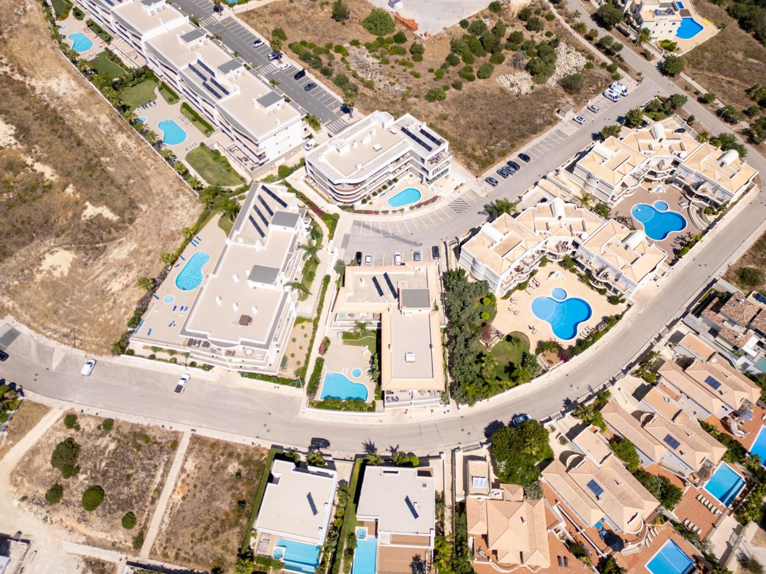 Porto de Mos 69 by Destination Algarve view 2