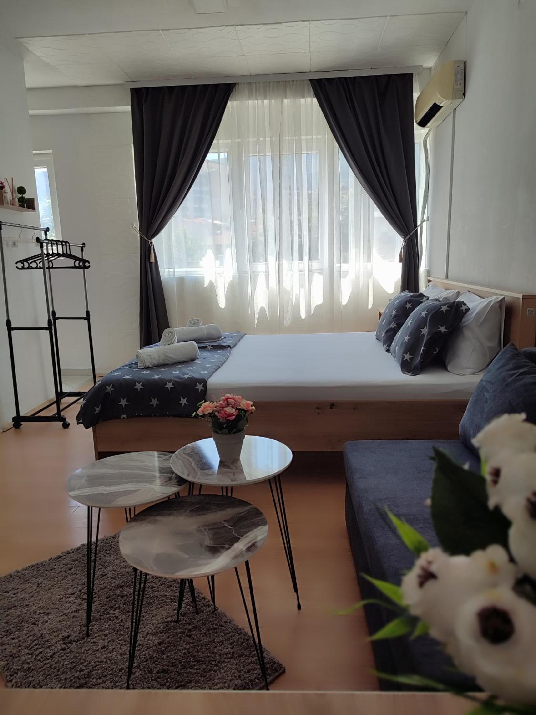 Happiness Apartment Skopje view 5