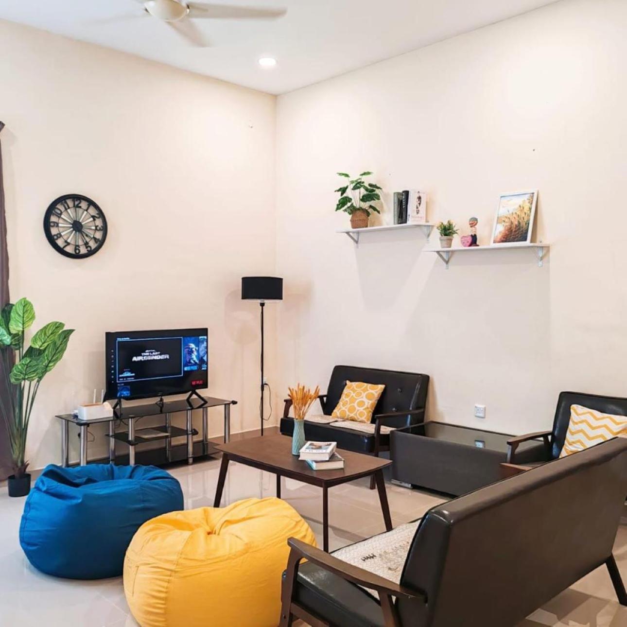 Kuantan Entire Semi-D 4bedroom Nearby Menara 188&HTAA#Netflix photo 1