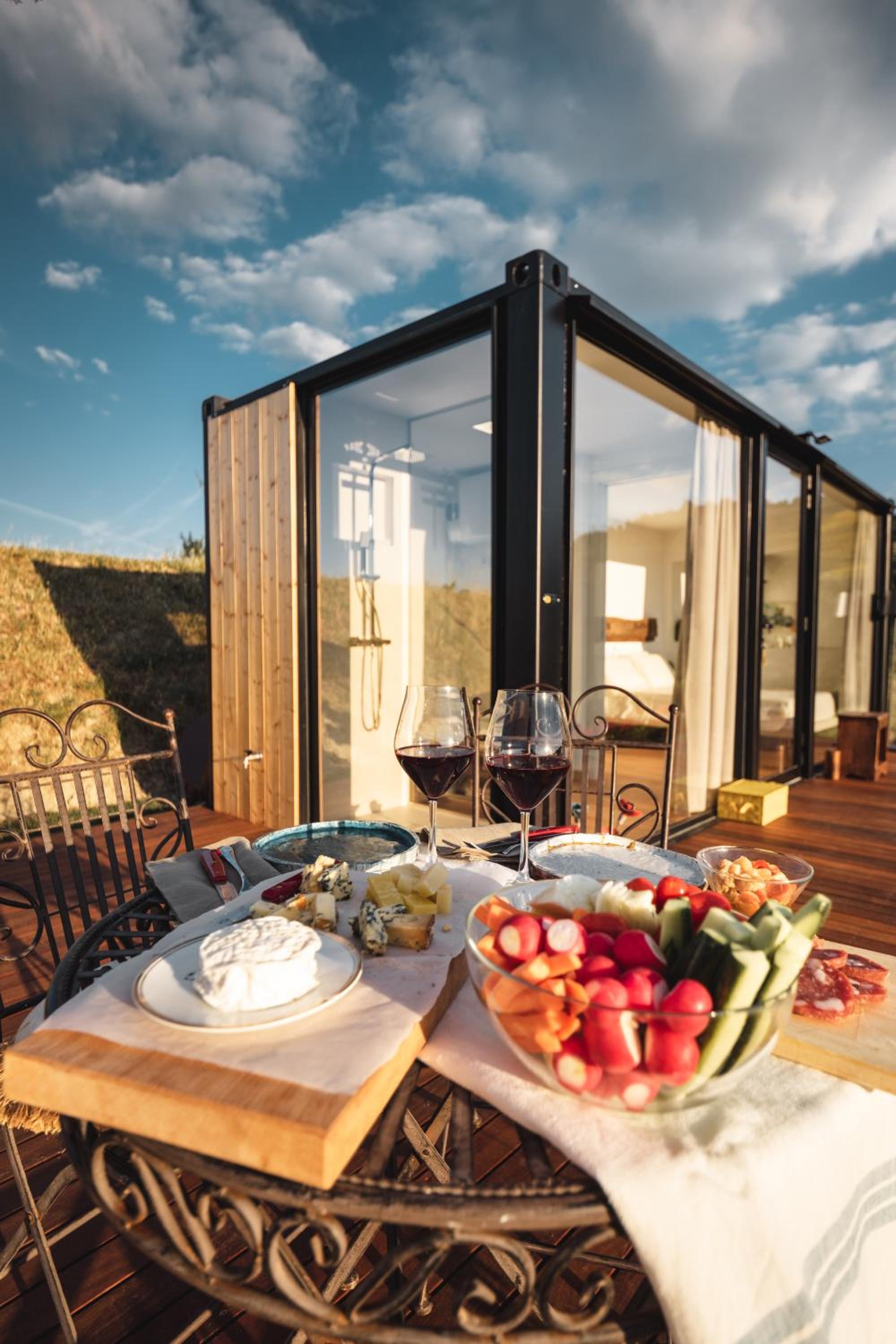 balance & terrace