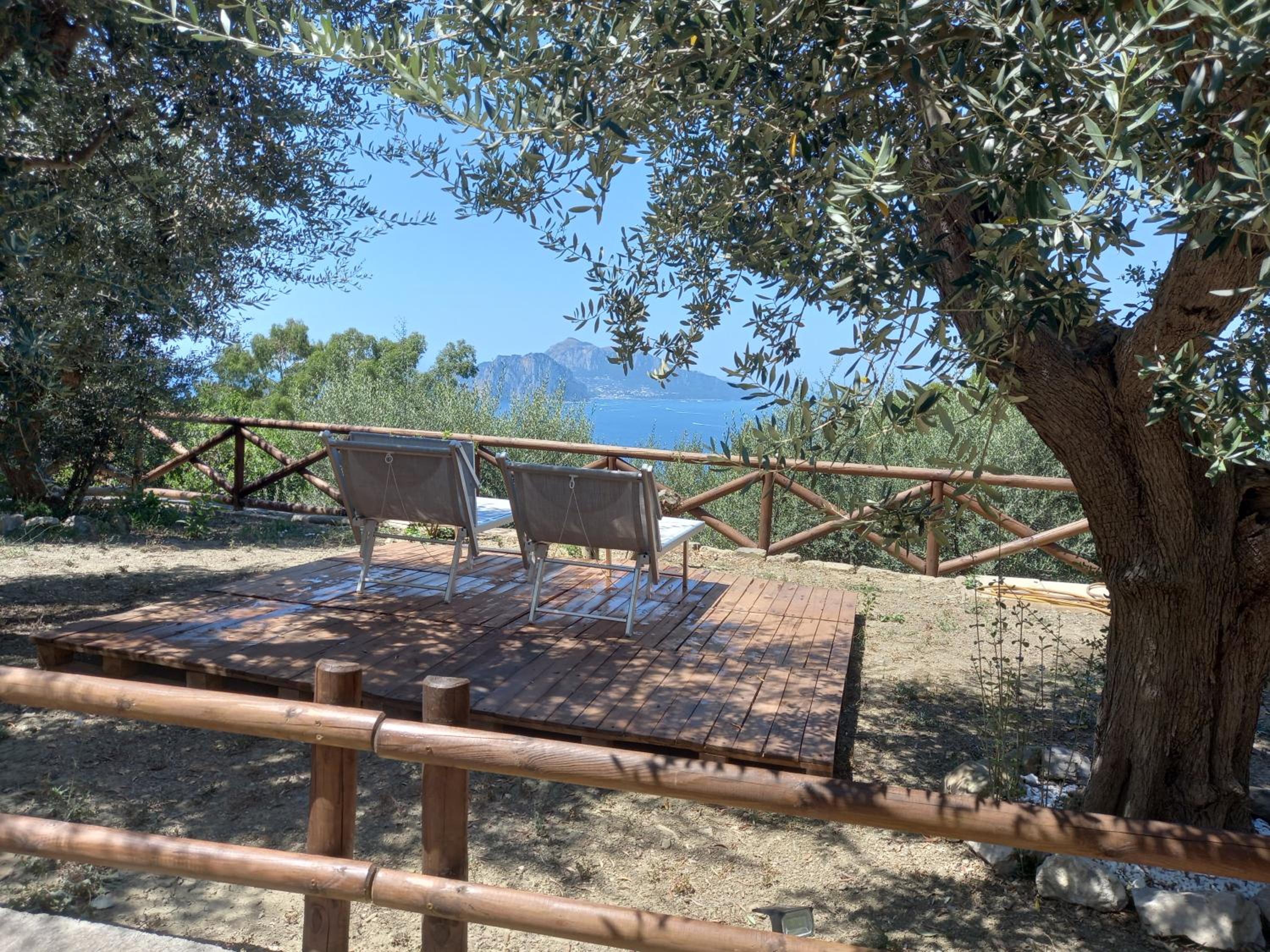 La finestra su Capri photo 3