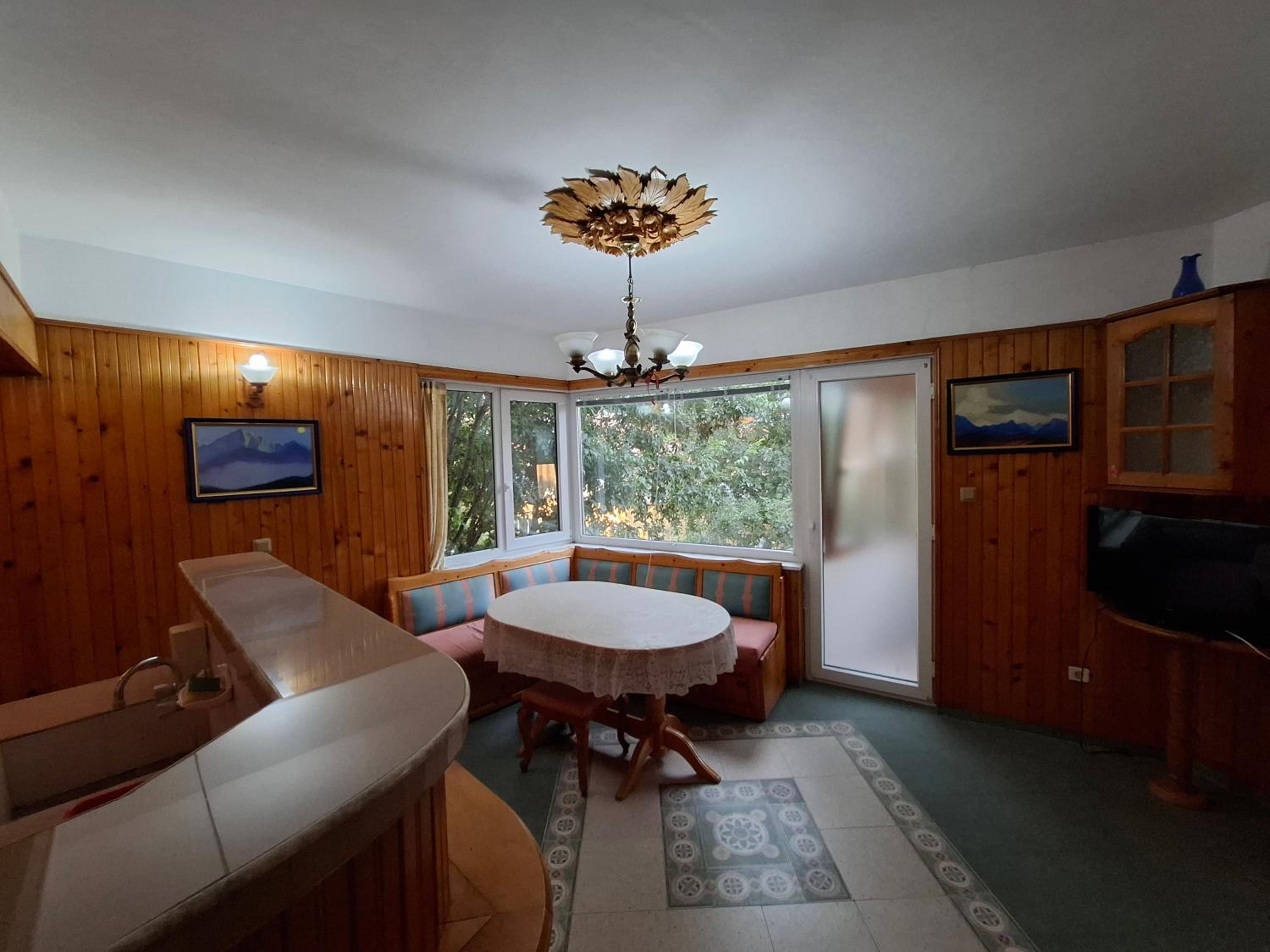 Odesos Apartments