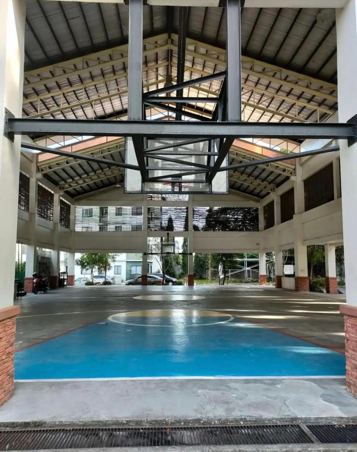 Nays Home - Instaycation near Enchanted Kingdom view 4