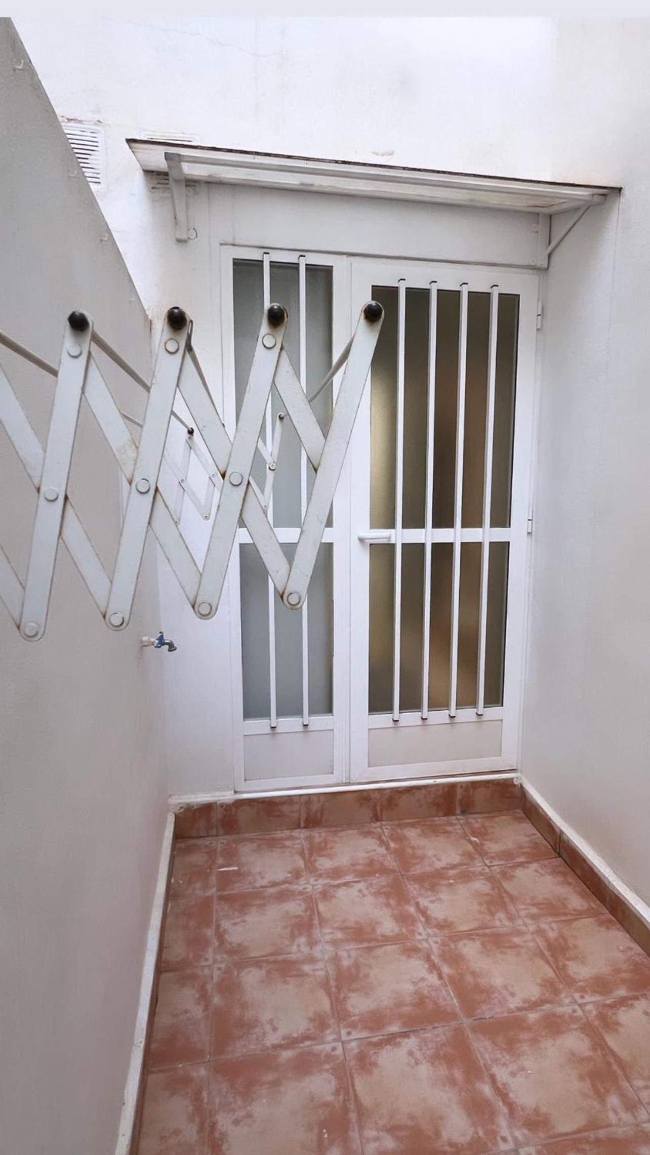 Piso con AC, piscina y pista de pádel y tenis en Águilas view 4