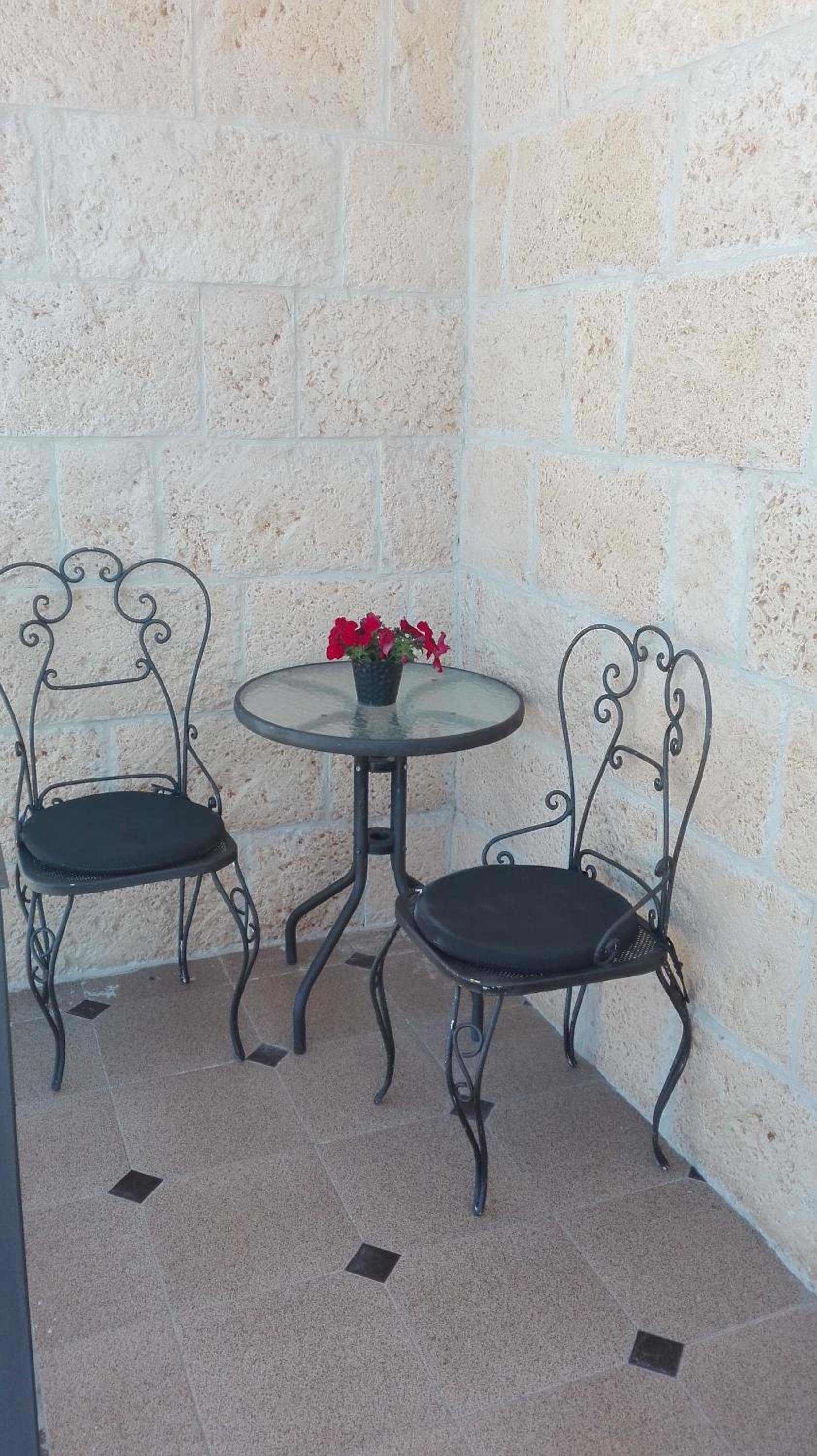 Family house in Peral de Arlanza with fenced garden