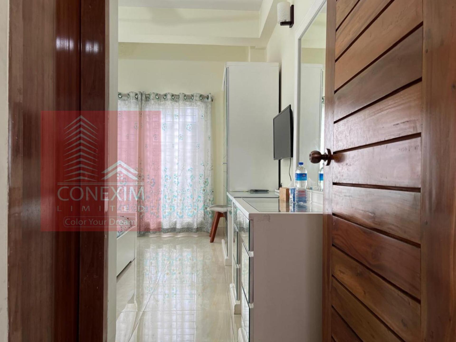 Fully Furnished One Bed Room Apartment with Kitchen A007