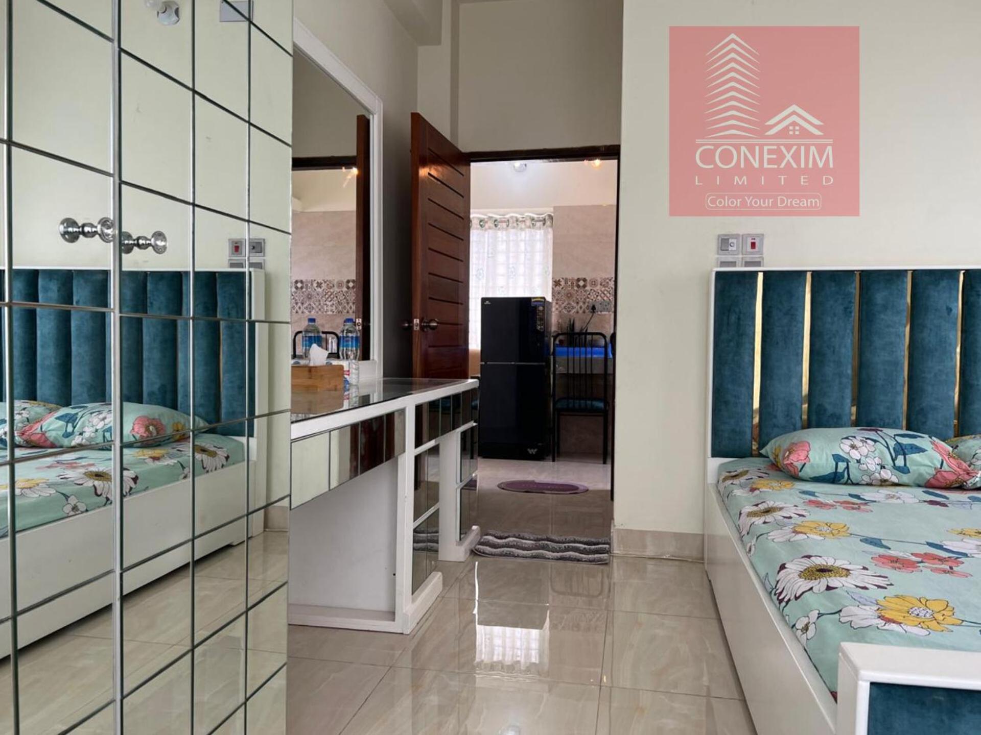 Fully Furnished One Bed Room Apartment with Kitchen A007