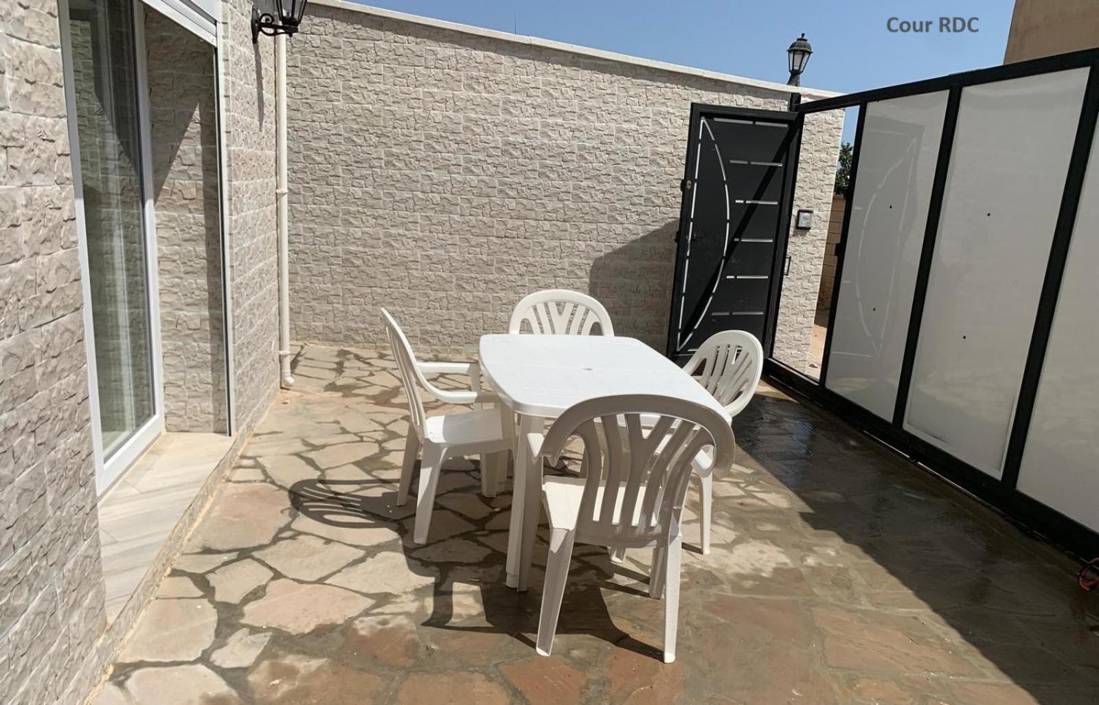 Maison individuelle 16 personnes - Location Azeffoun Ait Chafaa-16500Da
