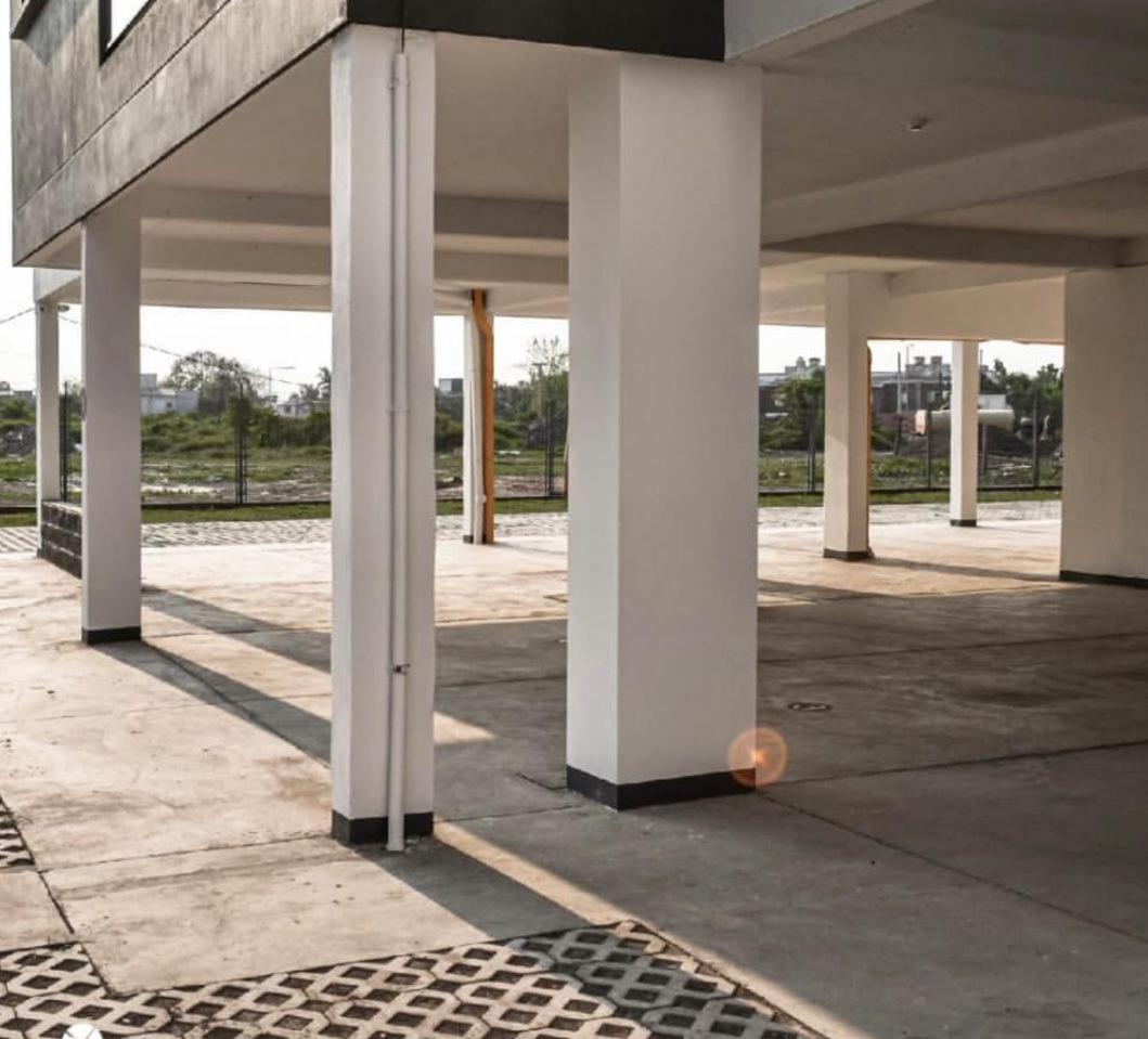 DEPARTAMENTo EN COMPLEJO RESIDENCIAL CON COCHERA