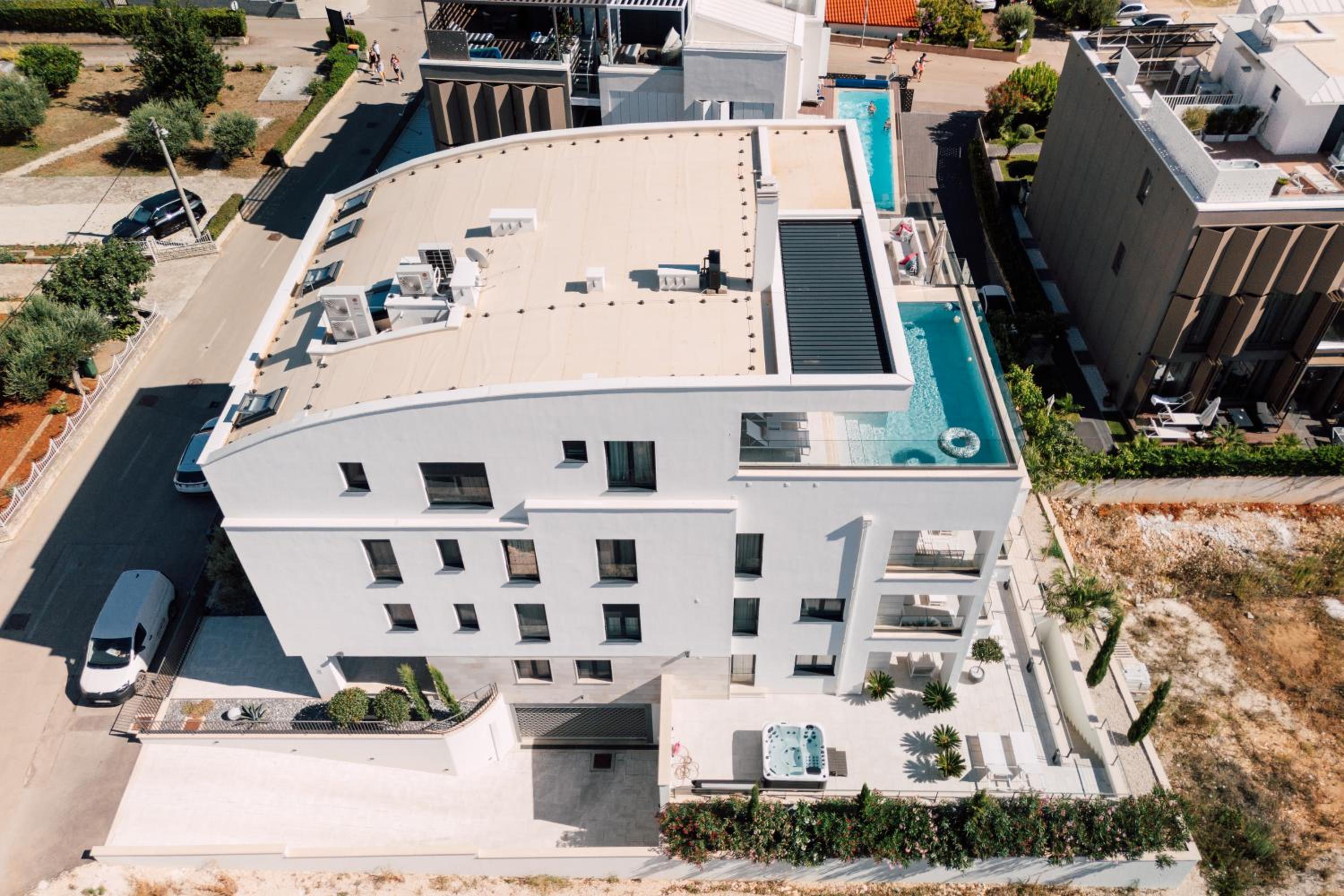 Adria Concept Suites
