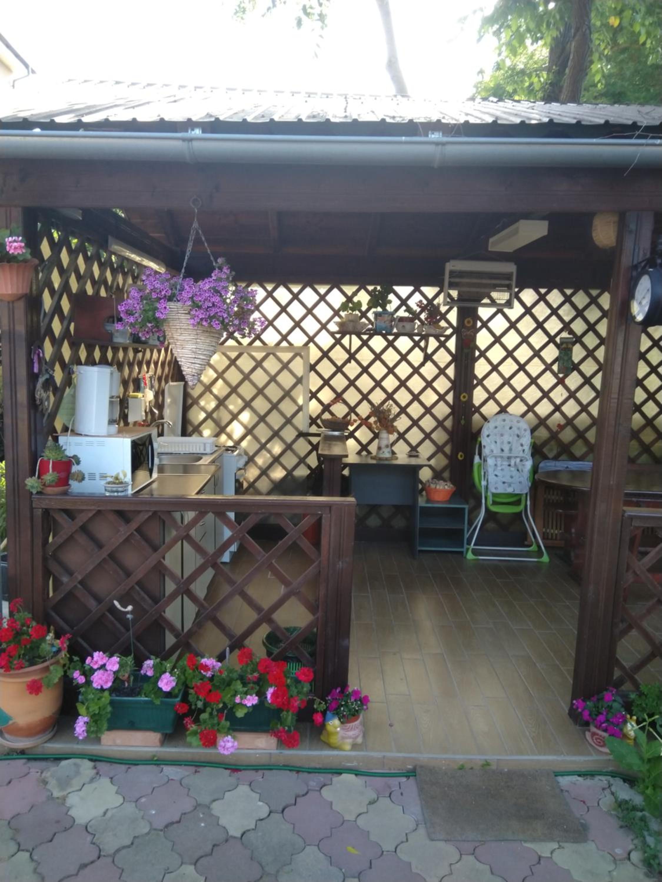 Ina Holiday view 5