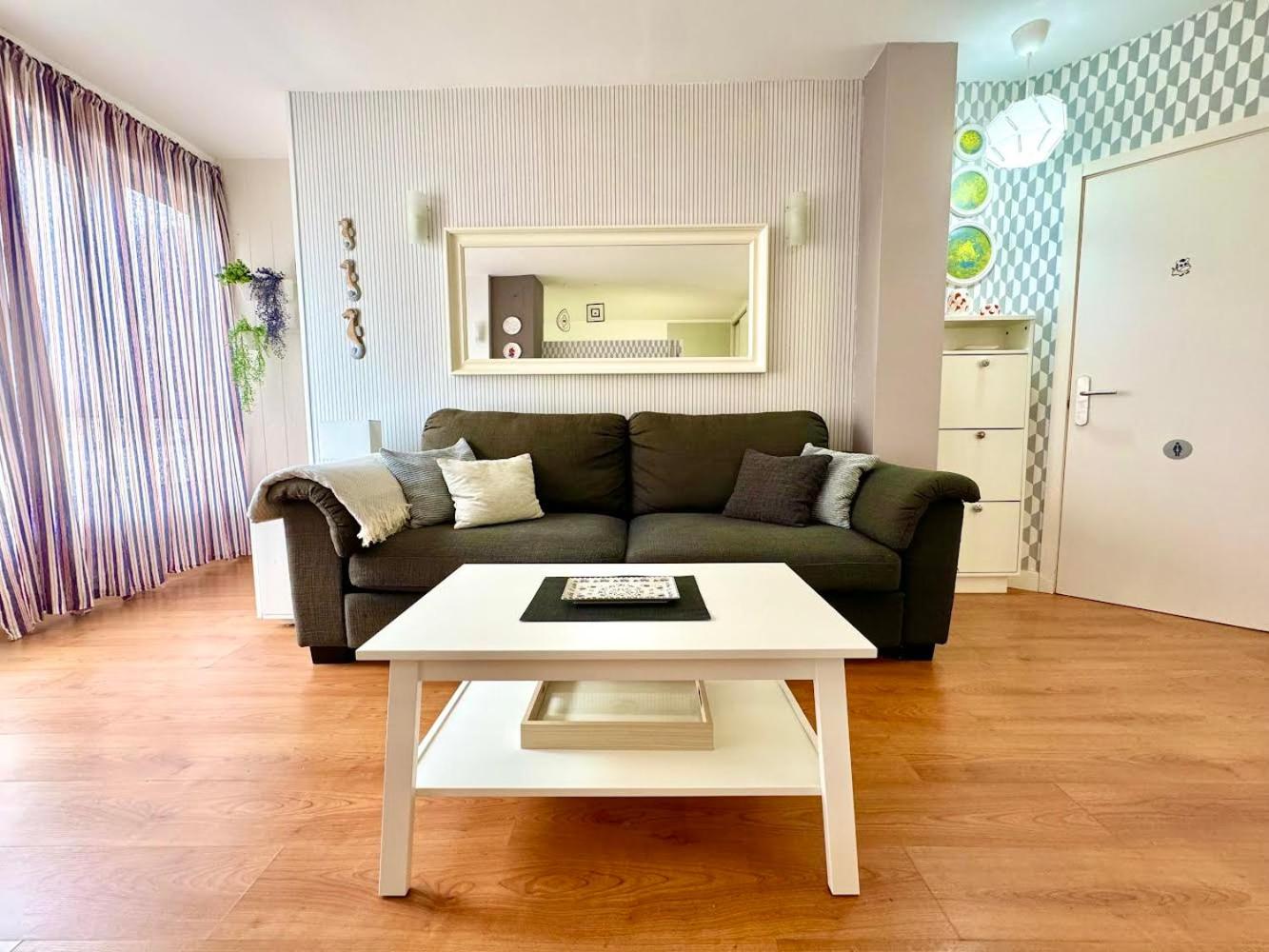 Lujan Suite Playa Las Canteras