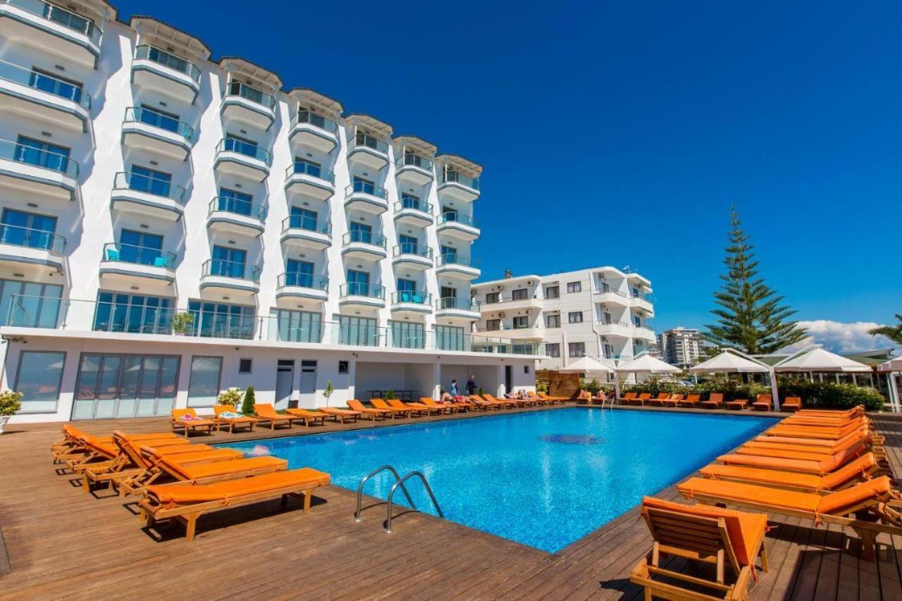Tranquil Apartment in Sarandë 2
