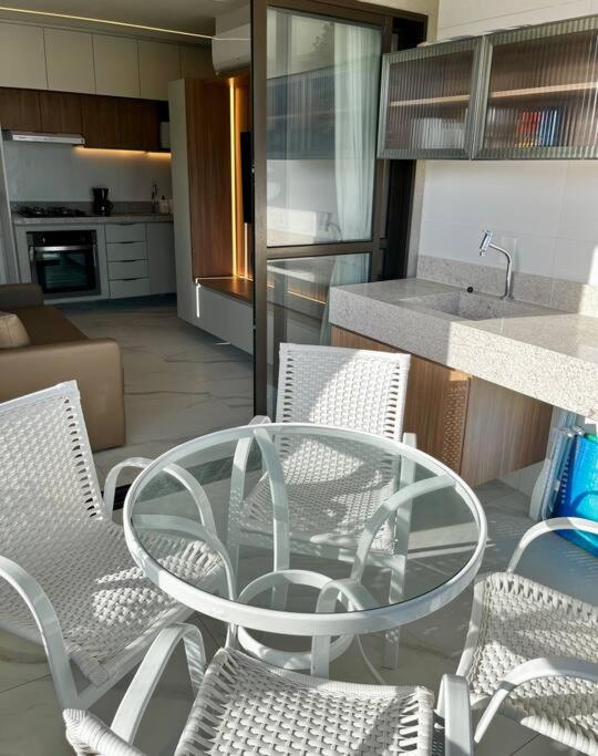 Flat de luxo beira-mar em Porto de Galinhas