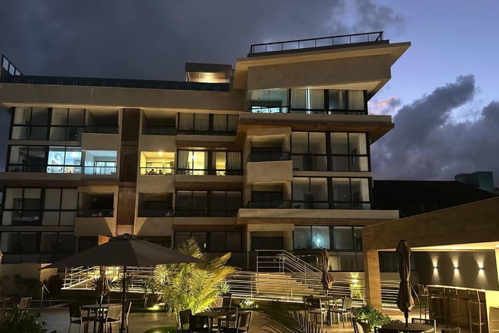 Hotel Flat Beira-Mar em de Porto de Galinhas em frente às piscinas naturais - Image 1