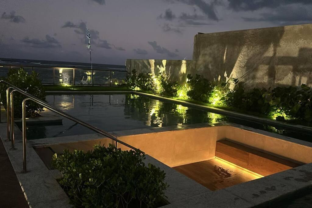 Flat de luxo beira-mar em Porto de Galinhas
