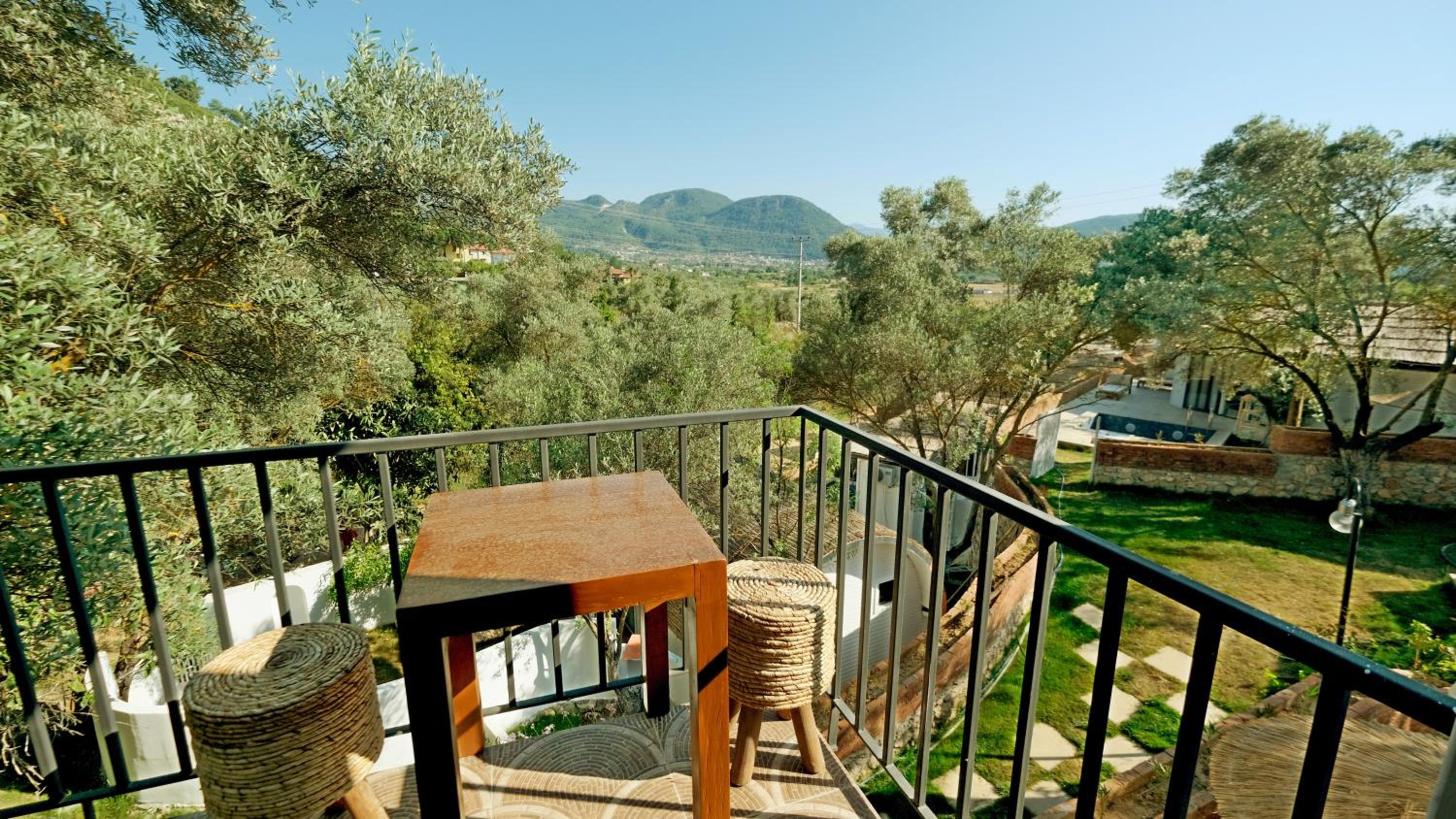 balance & terrace