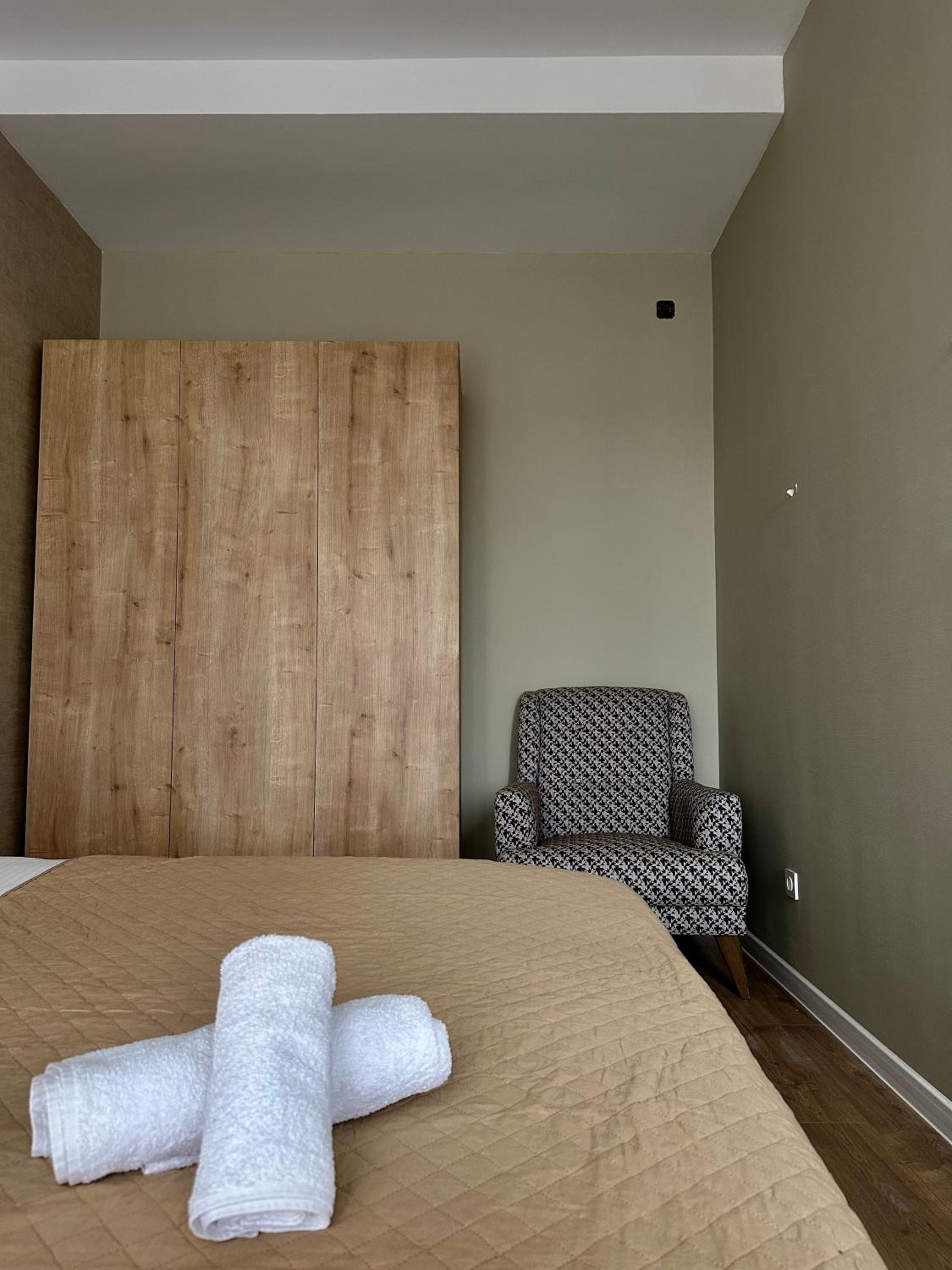 Aparthotel Kutaisi view 2