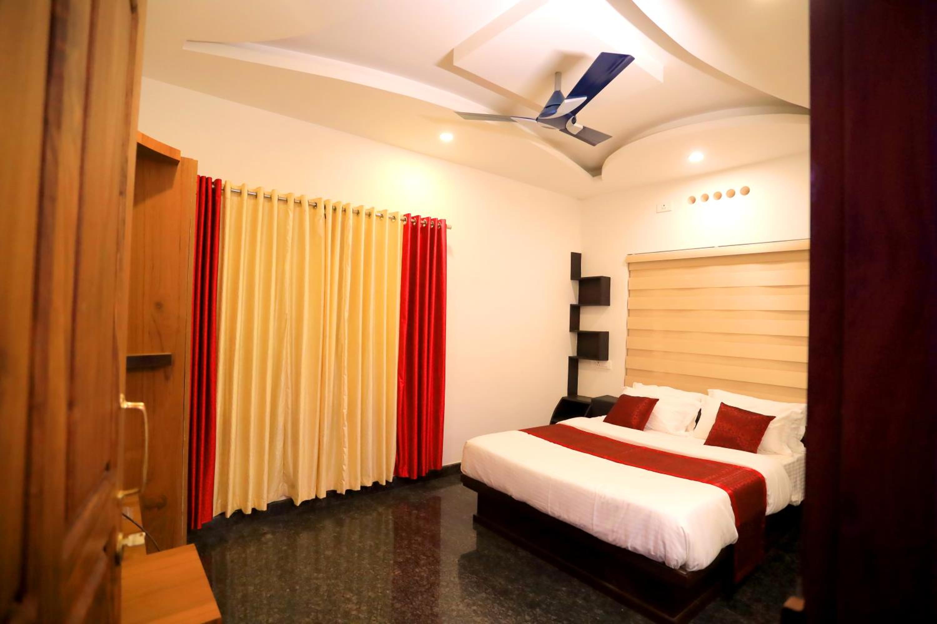 Hillsidecreek Homestay