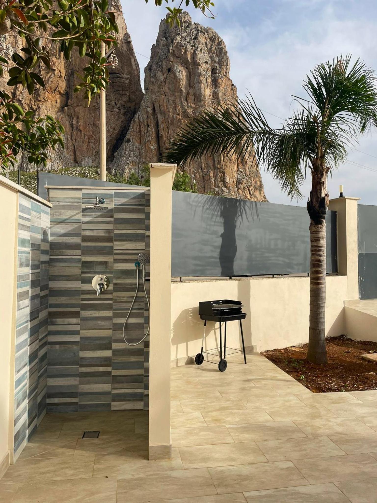 Monte Luna - E-bikes incluse per raggiungere il centro e la spiaggia in 3 minuti