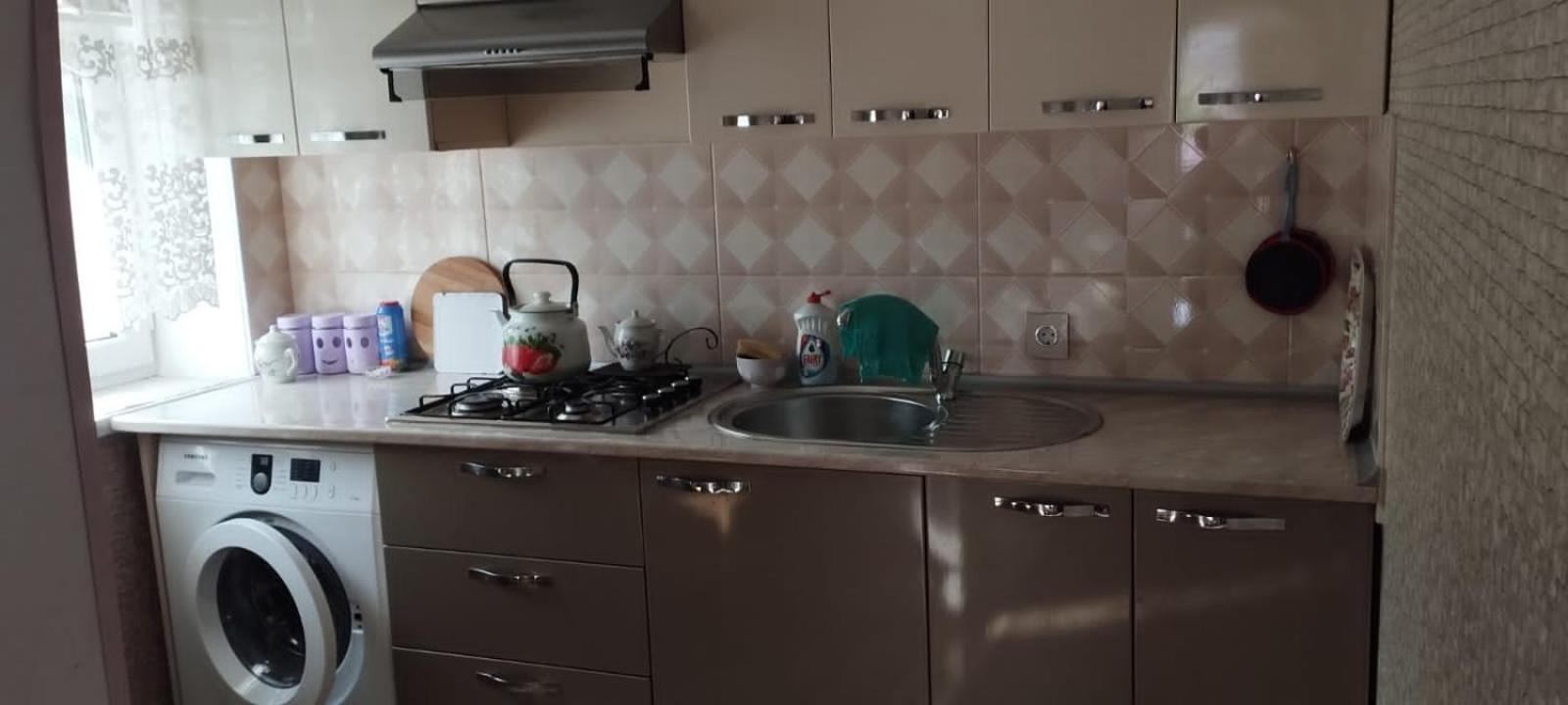 Gusar goust house int