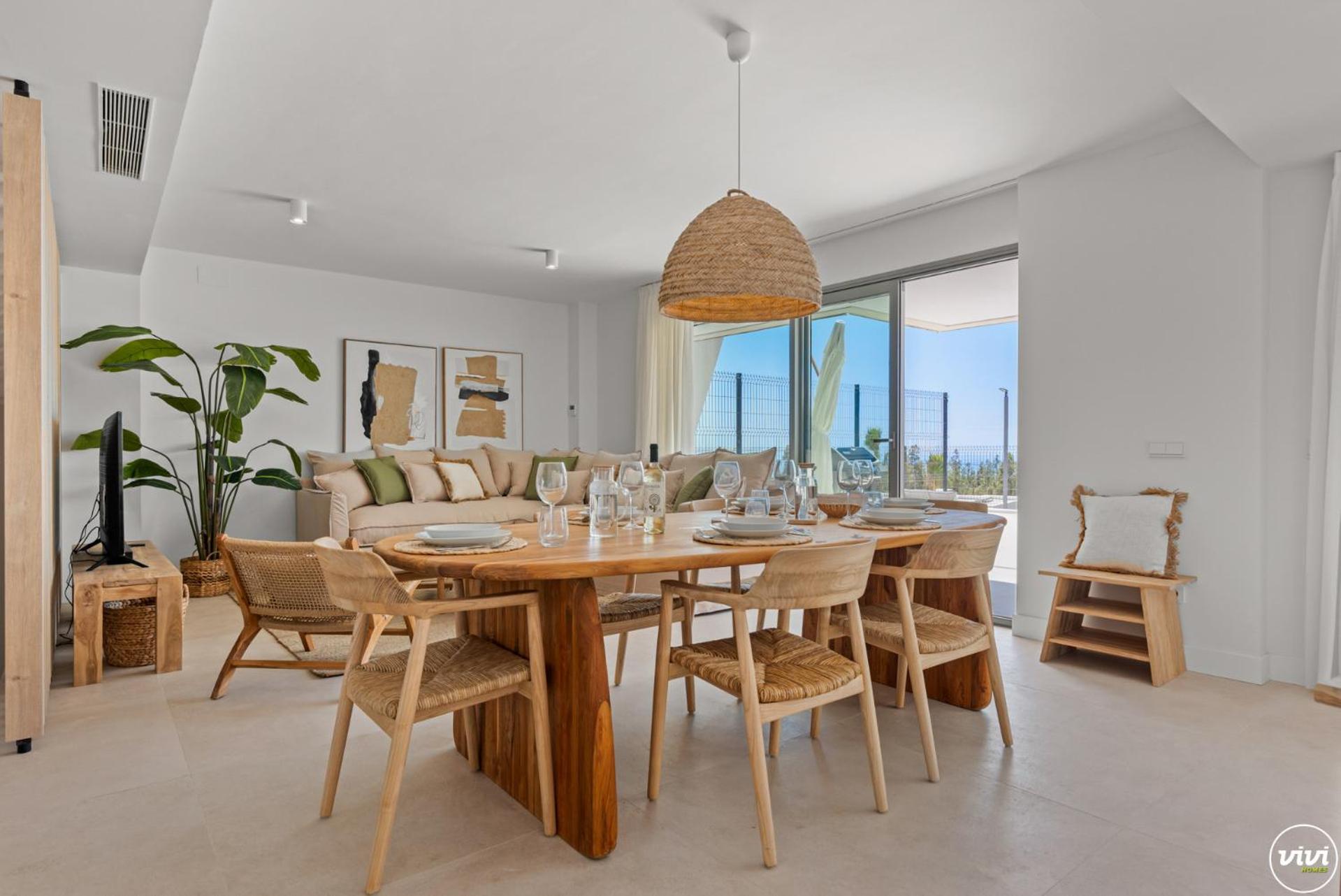 ViVi Homes - Marisol Pool, Sauna, Gym, Spa & Beach