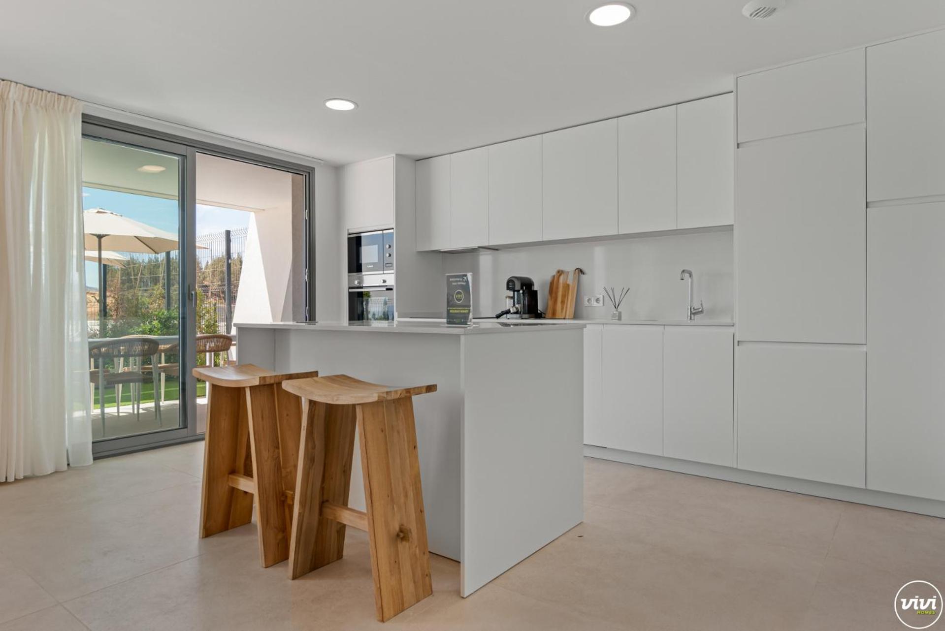 ViVi Homes - Marisol Pool, Sauna, Gym, Spa & Beach