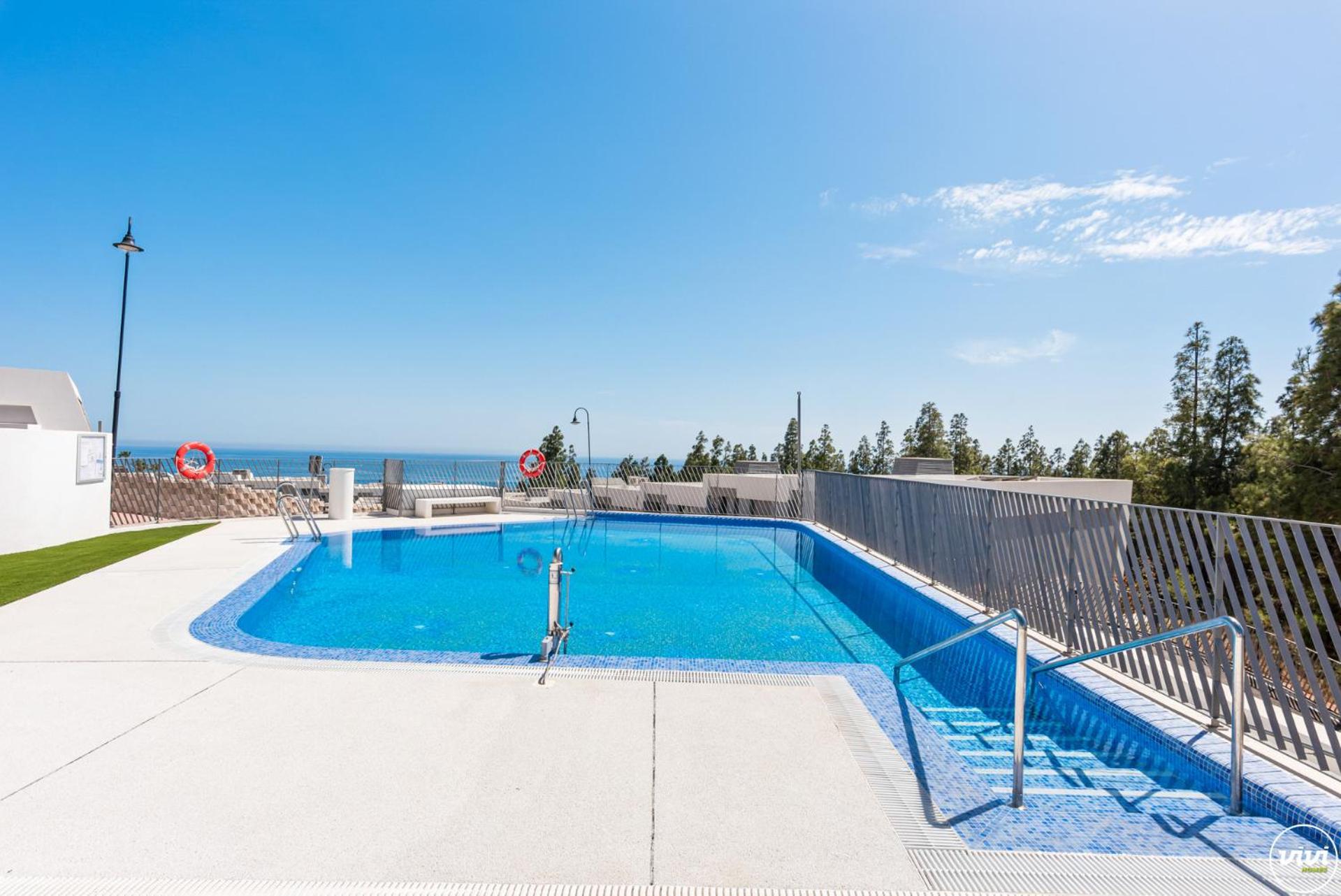 ViVi Homes - Marisol Pool, Sauna, Gym, Spa & Beach