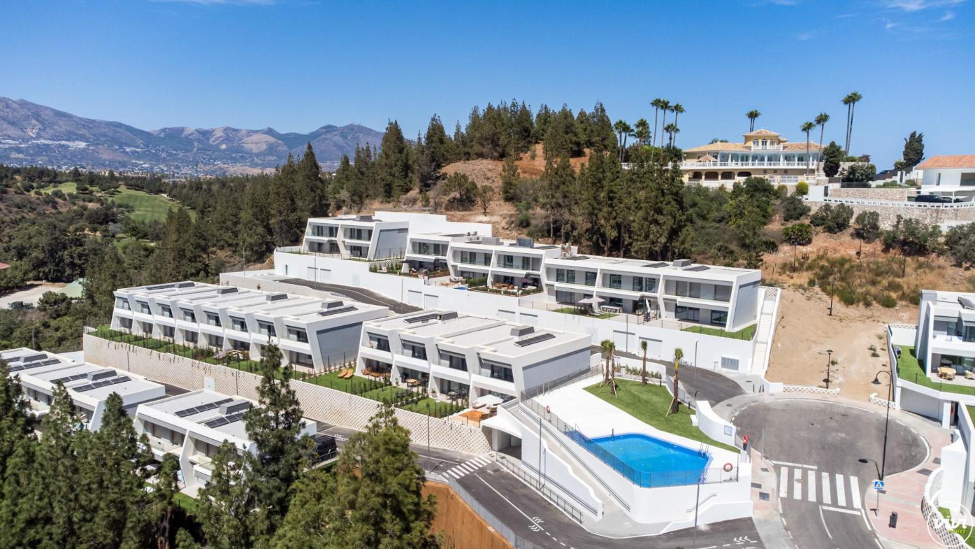 ViVi Homes - Marisol Pool, Sauna, Gym, Spa & Beach