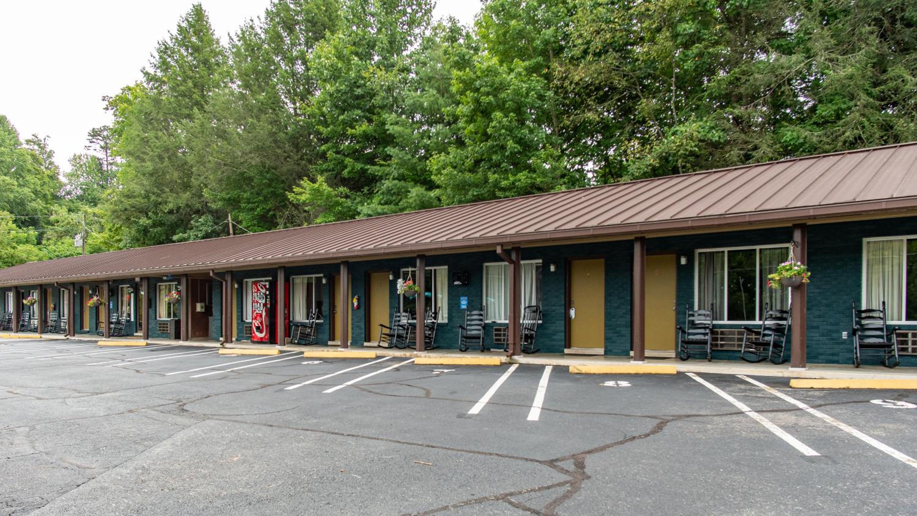 Townsend River Breeze Inn