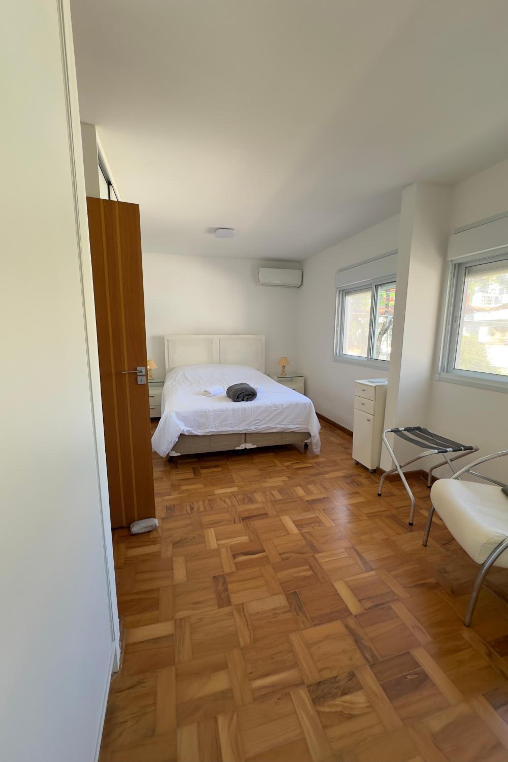 Casa nova em bairro nobre, Zona Sul
