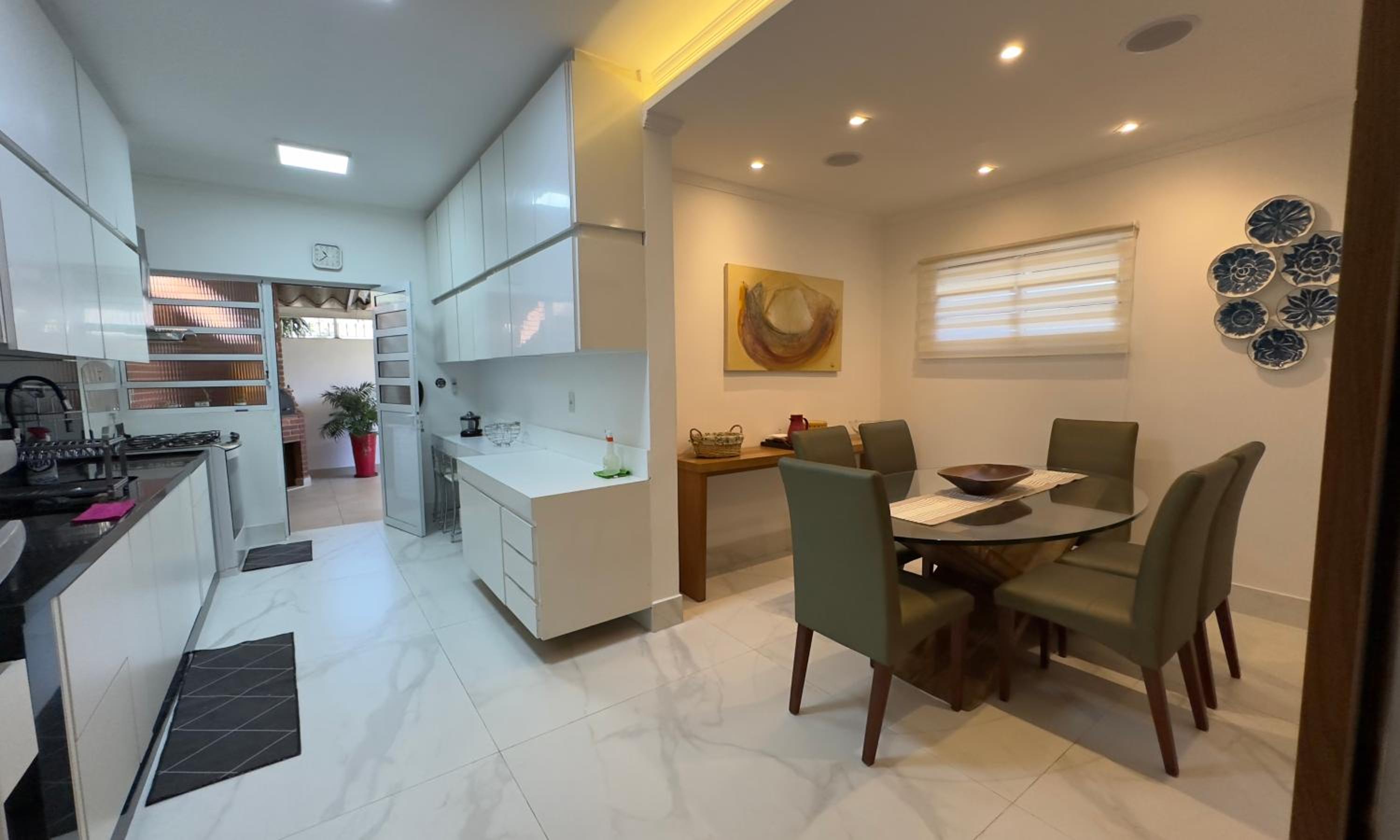 Casa nova em bairro nobre, Zona Sul