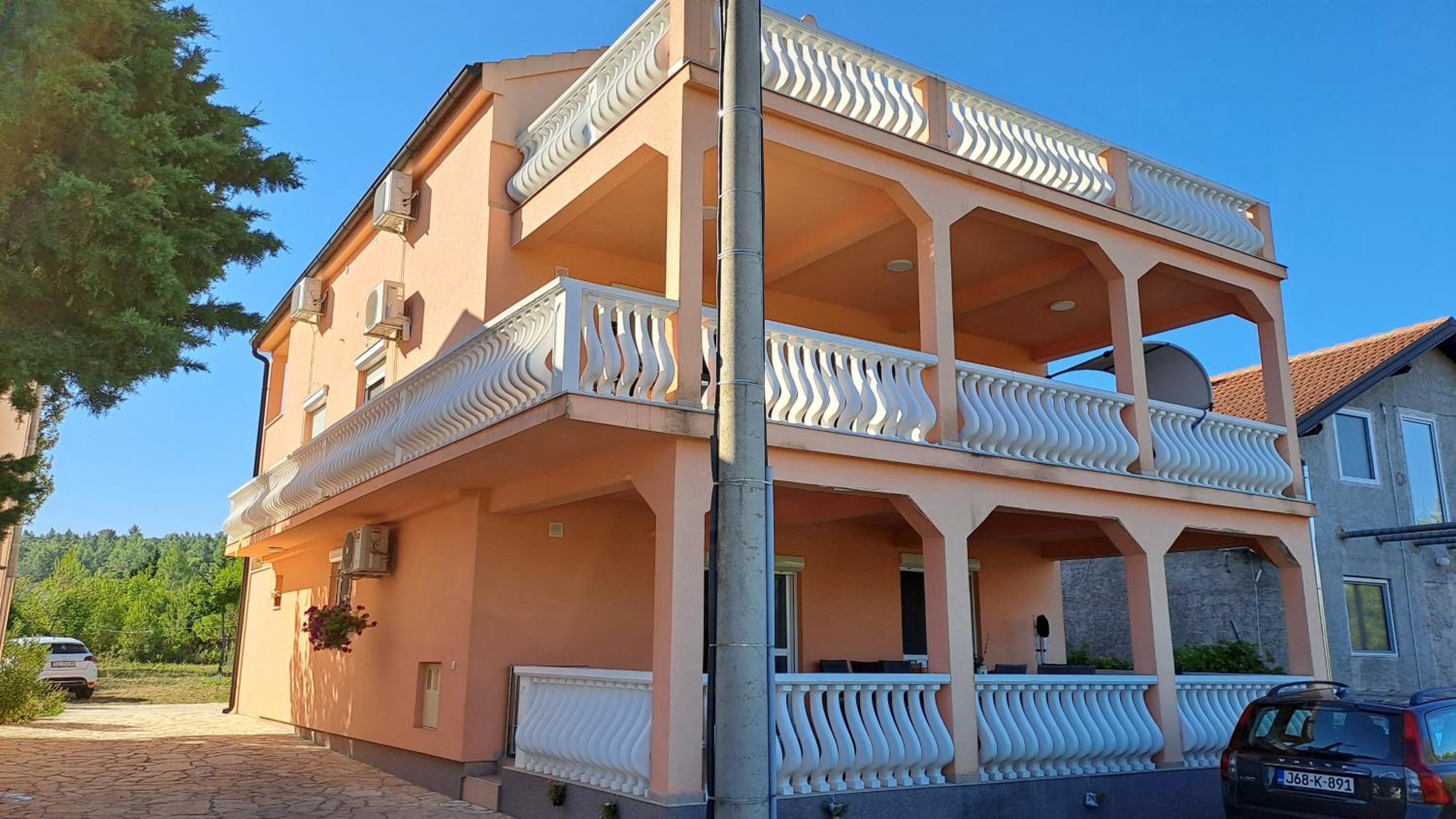 Vila Vesna