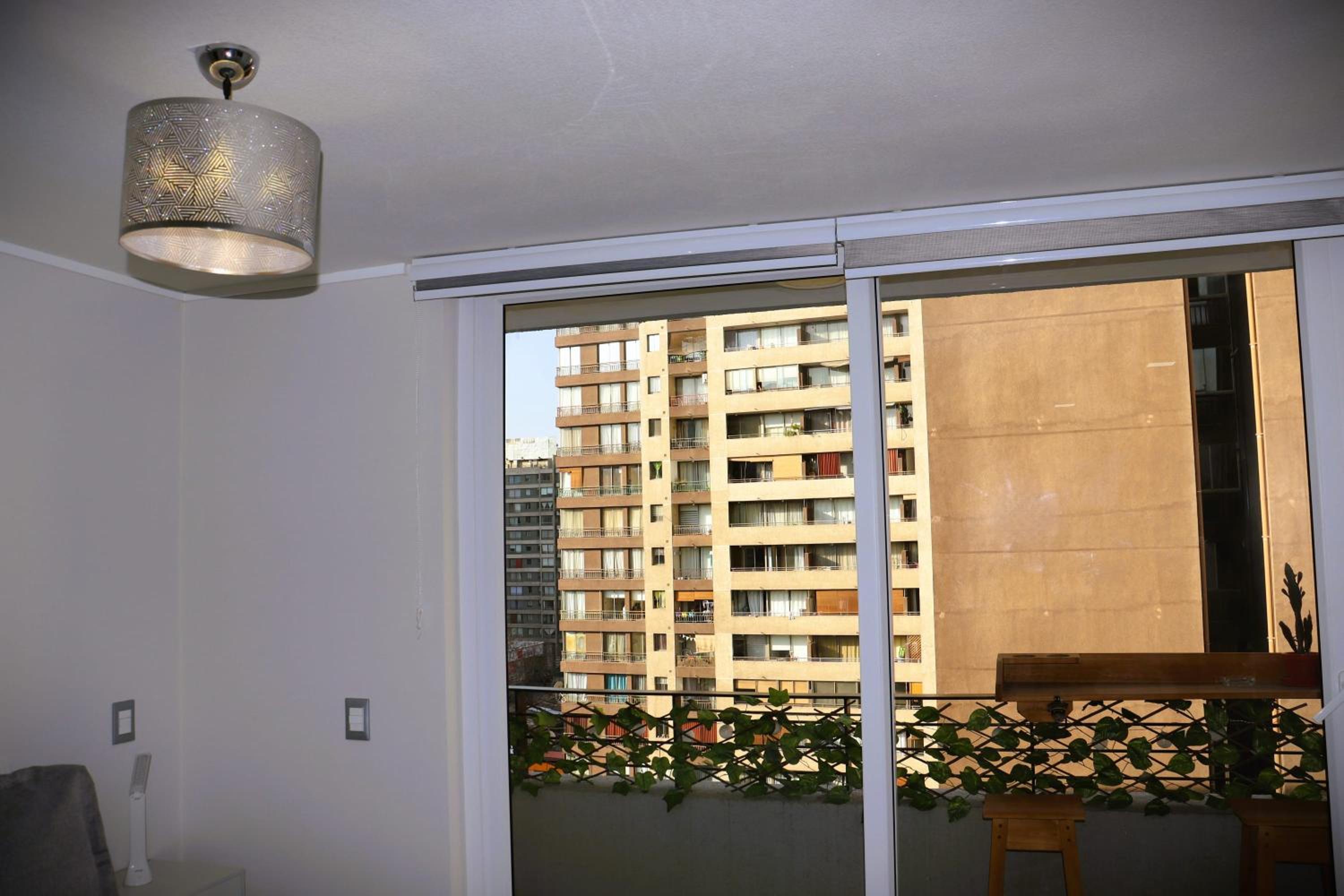 HOM I Studio en Santiago centro metro Santa Isabel SI0311