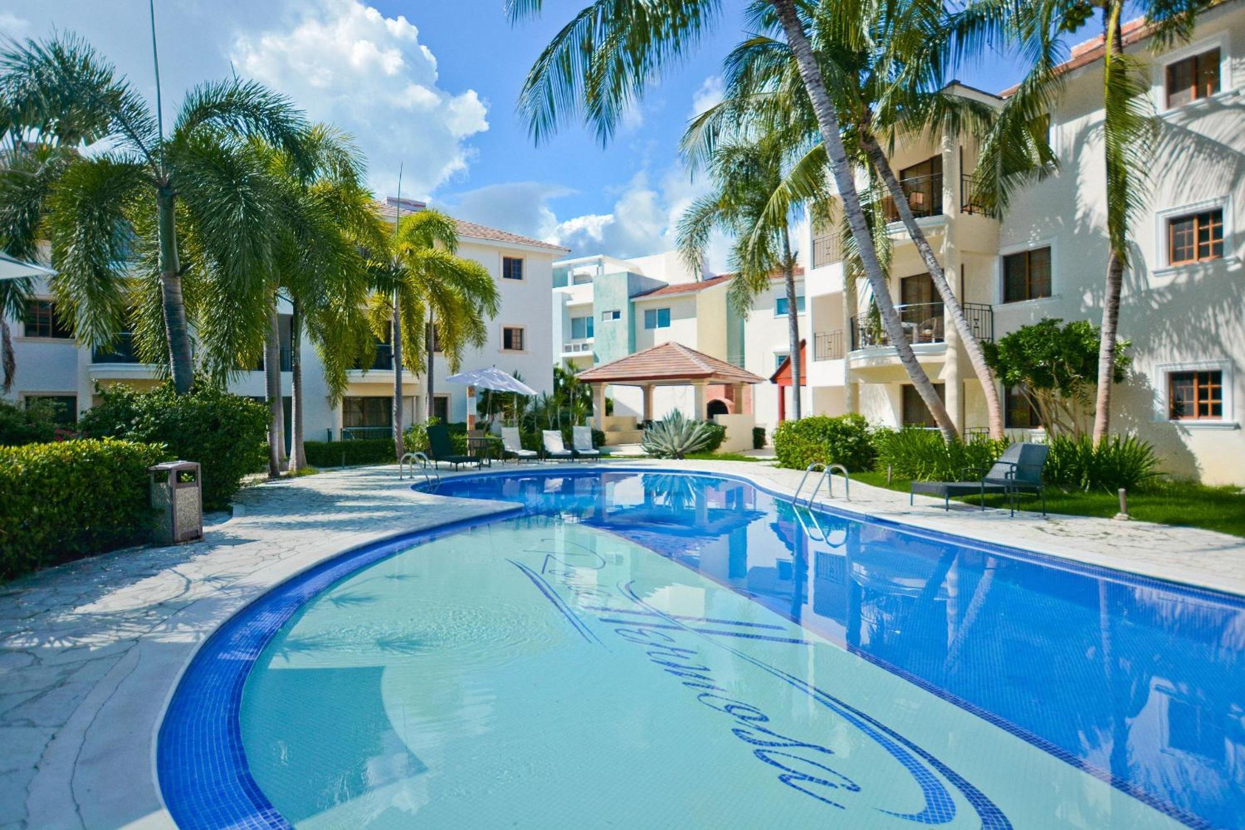 Rosa Hermosa Penthouse | Pool View • Near Bávaro